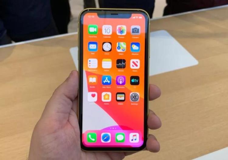 苹果发布会现场实拍iPhone11系列最低5499元iPadAppleWatch低调陪跑