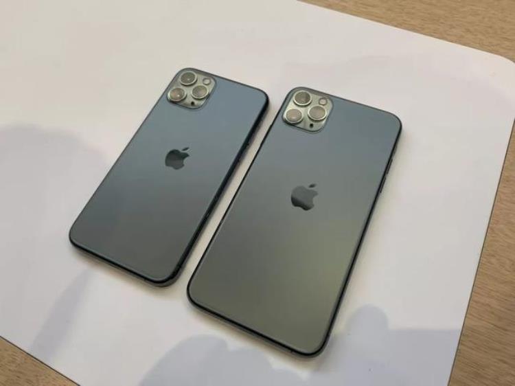 苹果发布会现场实拍iPhone11系列最低5499元iPadAppleWatch低调陪跑