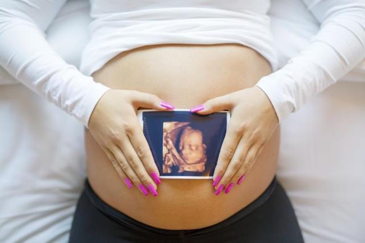 孕晚期 下腹隐痛「孕晚期孕妈下腹部隐隐痛有七种情况最后一种才是真要生了」