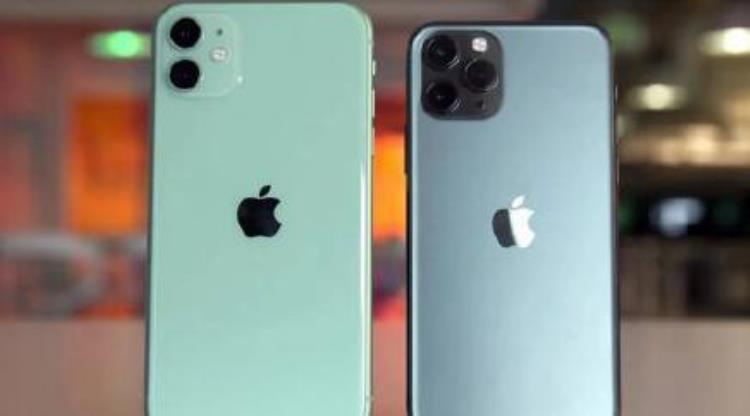 iphone 11维修店换屏多少钱「苹果官宣iPhone11全系维修费用换屏最高达2559元网友赶快买手机套」