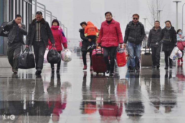 周华健的风雨无阻是写给谁的「大爱周华健一首风雨无阻才是剩男剩女追求的爱情真谛」