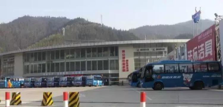 黄山换乘车「五一来黄山换乘注意啦最容易坐错的两个站已经给你分清了」