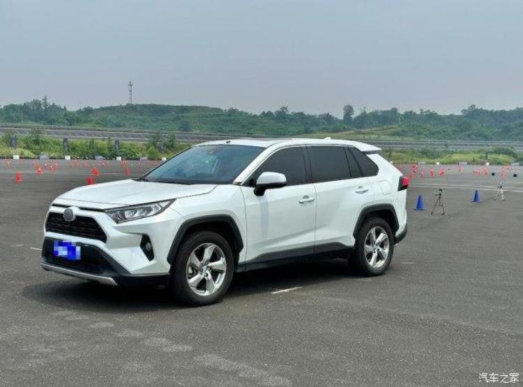 俩老炮一新兵CRVRAV4CX50行也怎么选