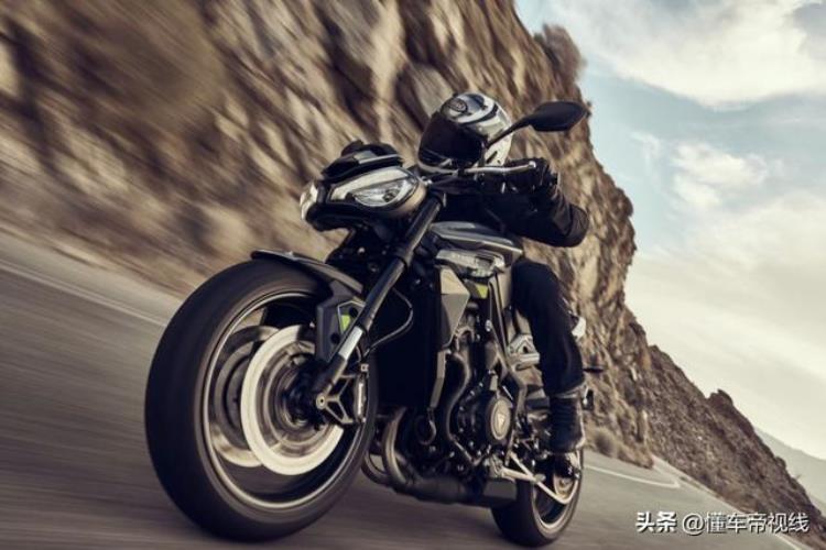 凯旋车型大全「新车97895元起凯旋全新STREETTRIPLE765上市三缸动力提升」