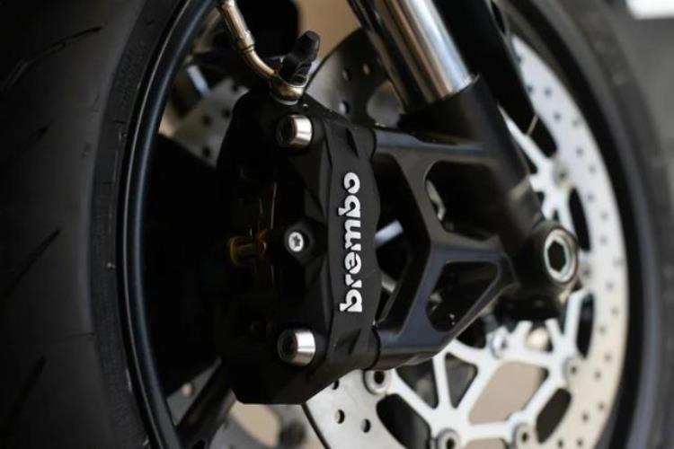 凯旋trident660售价「价格下探到10万内凯旋StreetTriple765新款上市97895元起」