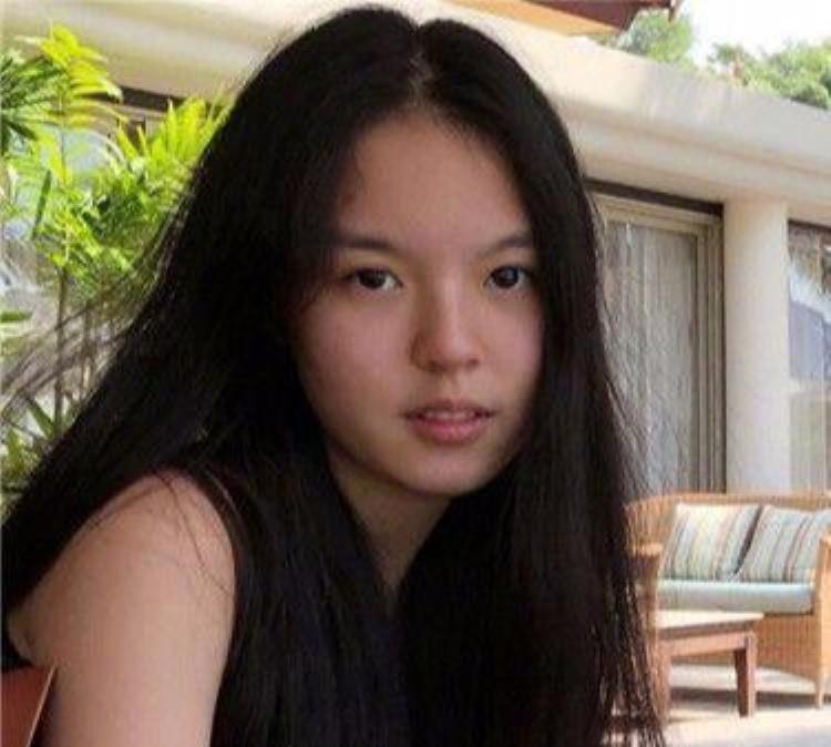 为什么李咏的女儿叫法图麦「李咏女儿为什么叫法图麦李咏姓李女儿为什么姓法」