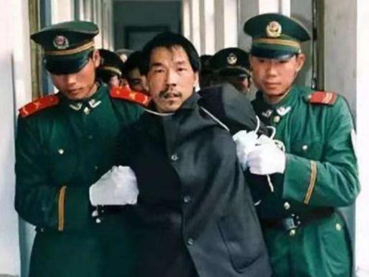 当法院判决死刑,什么时候执行「法院判决死刑真的是和季节有关系吗」