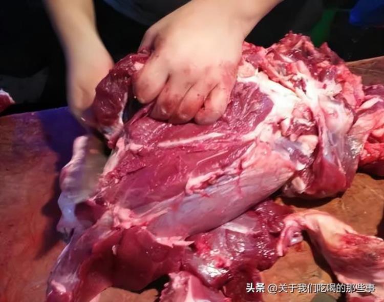 牛肉干湿的和干的区别「买牛肉选湿润还是干燥的区别很大记住4个字不会错」