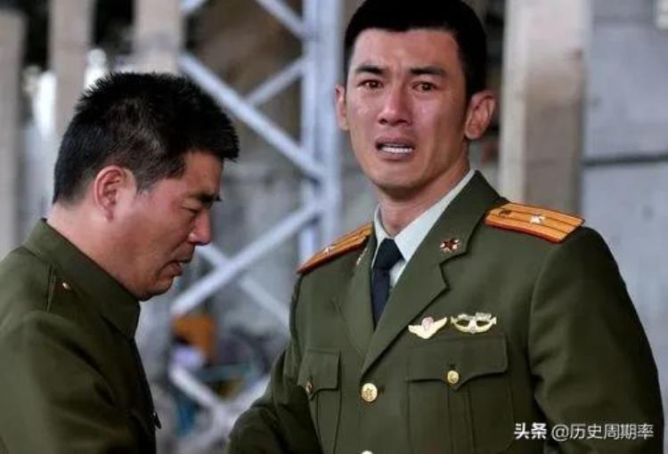 特种兵苗连为什么退伍「我是特种兵苗连拥有实战经验带兵有一套为何却转业到地方」