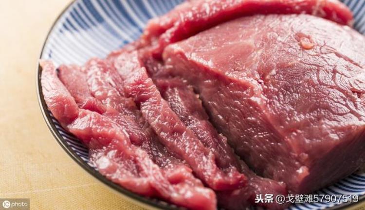 火锅店的牛肉是真的吗「去火锅店这几点你不知道你一定吃到了假牛肉」