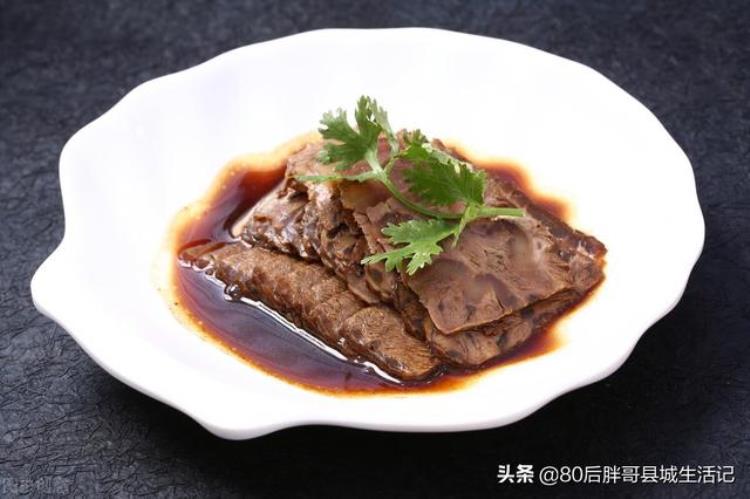 怎样卤牛肉颜色才红润「五香卤牛肉颜色红亮的秘密原来这么简单一学就会」