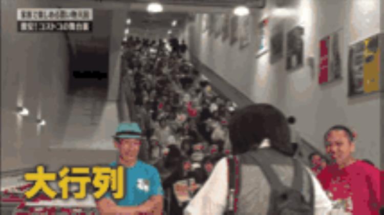 日本近10万人被解雇「18年前它险些被赶出日本今天她有8700雇员和彻夜排队的粉丝」