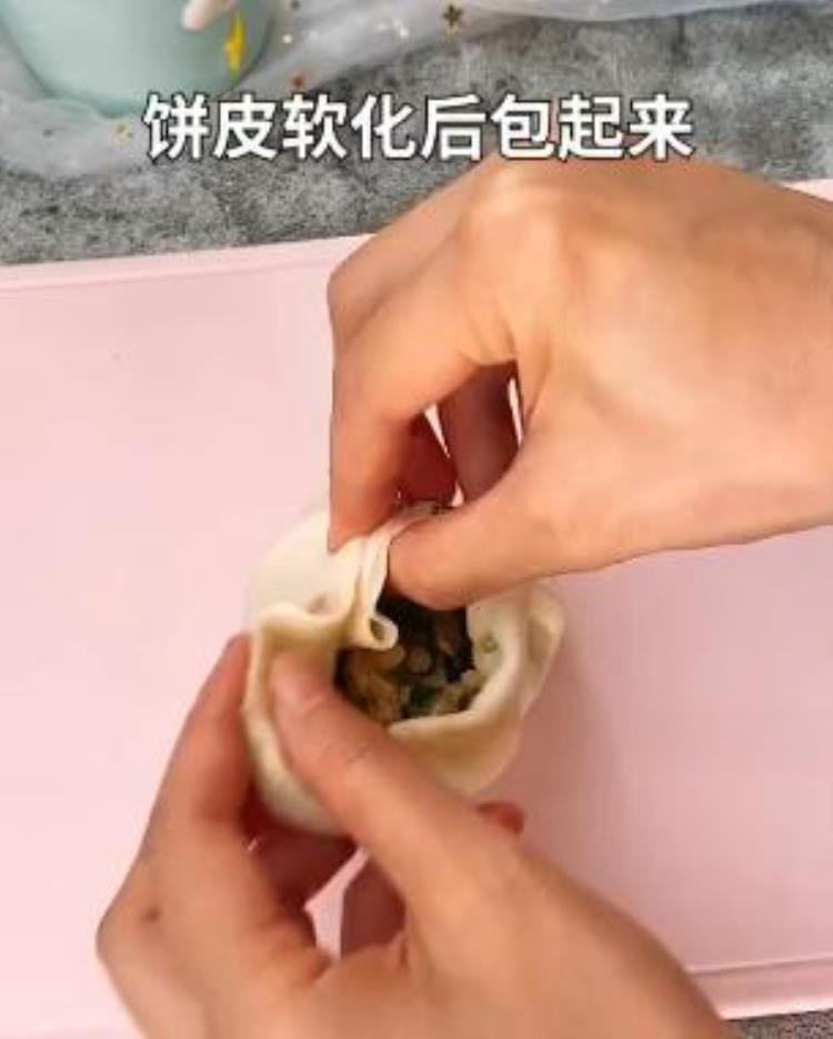 韭菜鸡蛋粉丝饼怎么做「我家厨房美食韭菜鸡蛋粉丝饼」