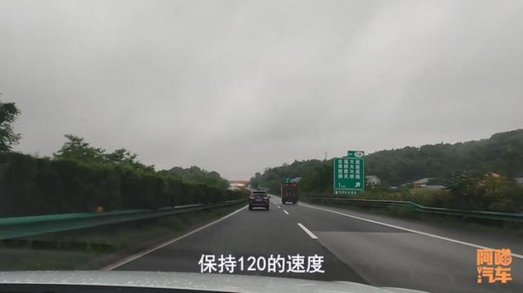 路上为什么那么多龟速车「为什么高速上龟速行驶的车越来越多喵哥找到原因了」