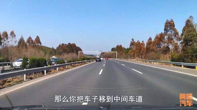 路上为什么那么多龟速车「为什么高速上龟速行驶的车越来越多喵哥找到原因了」