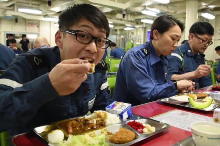 日本自卫队饮食,日本国宝级食物