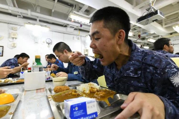 日本自卫队饮食,日本国宝级食物