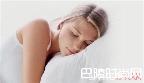 有效的睡眠可以让你皮肤好吗 常笑可以自动调什么喝水是不是真的能让肌肤水润常食用什么能有美白功效