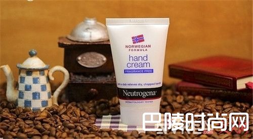 丝芙兰去角质亮肤面膜简介 L'OCCITANE欧舒丹啤啤熊蜜糖皂简介Neutrogena露得清深层滋润护手霜简介佰草集美白嫩肤面膜简介OLAY玉兰油美白润肤霜简介The Face Shop金盏花营养霜简介Lohashill姿冉秀B.B.霜简介Cetaphil丝塔芙舒特肤温和洗面奶简介