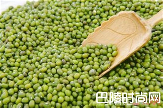 西瓜 食醋黄瓜绿豆绿茶冰淇淋苦瓜蔬果汁大蒜西红柿