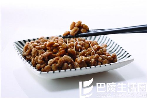 喝黑咖啡瘦双下巴 吃西芹瘦双下巴吃纳豆瘦双下巴吃白菜瘦双下巴喝萝卜汁瘦双下巴