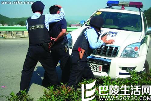 民警失血追击歹徒险丢命 流血量是常人的一半