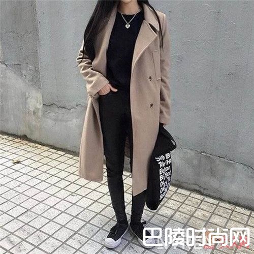 什么是外套 女士外套有哪些款女士外套怎么挑毛呢外套如何清洗皮衣如何清洗风衣如何清洗针织外套如何清洗牛仔外套如何清洗西装外套如何清洗羽绒服如何清洗棉外套如何清洗女士外套如何保养