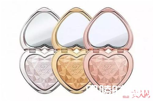 Too Faced Love Light高光 兰蔻立体玫瑰花瓣蜜粉巴黎欧莱雅×美女与野兽口红Creer Beaute 美少女战士眼影Paul&amp;Joe立体猫咪唇膏+眼影