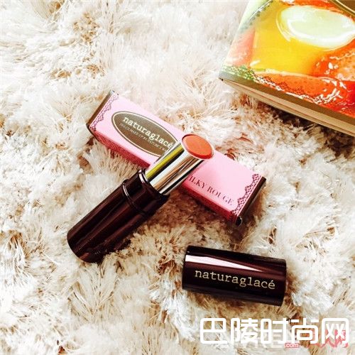 Bite Beauty高显色口红笔 简介 Naturaglace天然有机口红 简介Fresh 黄糖唇膏 简介Tarte纯天然有机口红简介Argelan100%有机植物油唇膏简介rms beauty有机唇膏简介