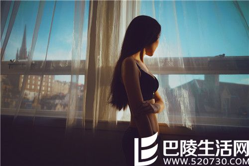 马甲线是什么样的 马甲线和人鱼线的区别女生马甲线要练多久马甲线怎么练练马甲线吃什么