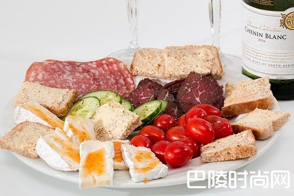 男人怎么留胡子？留胡子注意5事项