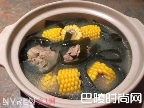 黄瓜鸡蛋紫菜汤做法 冻豆腐木耳酸汤做法苦瓜竹笋汤做法玉米海带墨鱼仔汤做法木瓜绿豆汤做法