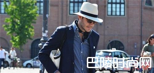 男士围巾怎么搭配西装 男士选择什么包显得好品味穿西装搭什么帽子好男士西装该怎么搭手环