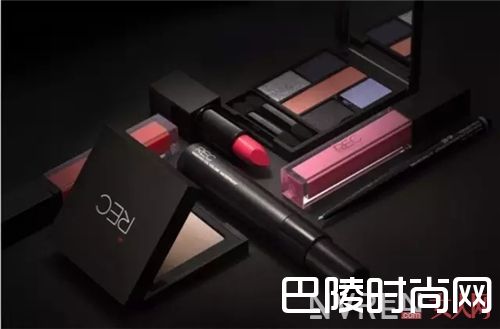 Rec是什么？ Stylenanda x 3CE口红Topshop一站式美妆&amp; Other Stories简介H&amp;M Beauty的年轻市场大品牌跨界