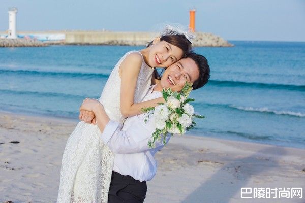 金荷娜产后复出满口妈妈经 老公羞认腰力好