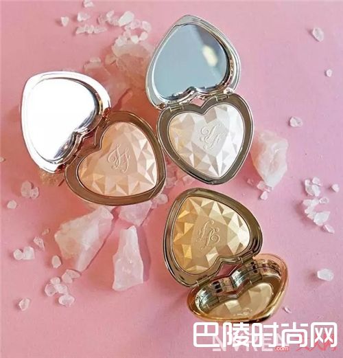 Too Faced Love Light高光 兰蔻立体玫瑰花瓣蜜粉巴黎欧莱雅×美女与野兽口红Creer Beaute 美少女战士眼影Paul&amp;Joe立体猫咪唇膏+眼影