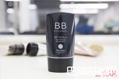 Heynature（黑色BB霜） CANMAKE BB霜谜尚（大红）BB霜谜尚（紫红）BB霜Heynature （珍珠白）BB霜ETUDE HOUSE BB霜DR JART+ BB霜HAN SKIN BB霜DR G BB霜SKIN 79 BB霜