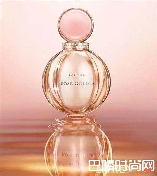 Tatcha保湿精华油 Lancome眼部精华宝格丽 Rose Goldea香水Refa美容仪Laura Mercier高光Charlotte Tilbury面膜ettusois喷雾Caudalie水果茶YSL睫毛膏Eve Lom万能急救面膜