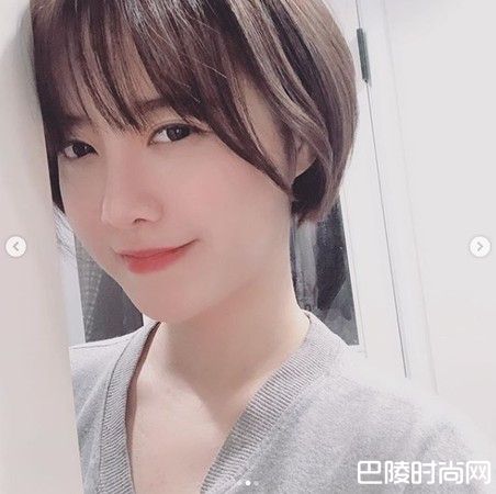 具惠善短发激美 神逆龄根本女高中生