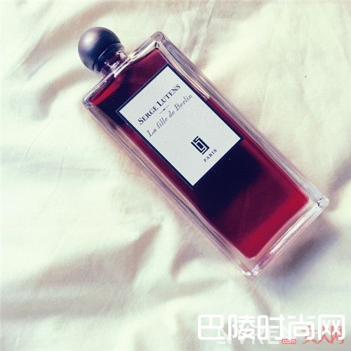 Serge Lutens La Fille de Berlin香水简介 Frederic Malle Une Rose香水简介vivinevo Mirage World Romantic Rose香水简介Diptyque EAU Rose香水简介Santa Maria Novella Rosa香水简介Tom Ford Cafe Rose香水简介Byredo Rose Of No Man`s Lan