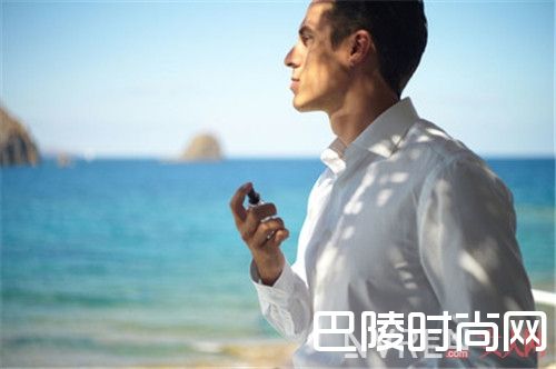 宝格丽 沁涼水能量男性淡香水简介 宝格丽 蓝茶古龙水自然喷雾简介CK one 中性香水简介博柏利 水清悦动男士淡香水简介杜嘉班纳Light Blue Swimming inLipari男香简介香奈儿 蔚蓝男士淡香水简介迪奥 桀骜男士古龙淡香水简介Tom Ford独特中性香水简介