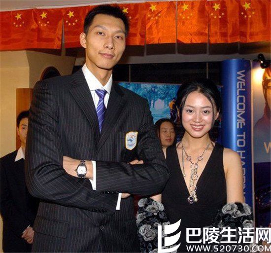 易建联女友翻身变老婆 体坛钻石王老五的过往情史