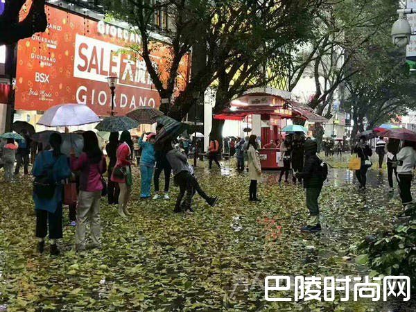 江南华南遇降雨周气温骤变 本周即将开启看海模式