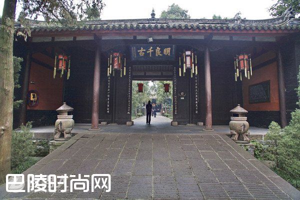 成都武侯祠好玩吗 北京文丞相祠|南阳医圣祠简介 苏州范成大祠