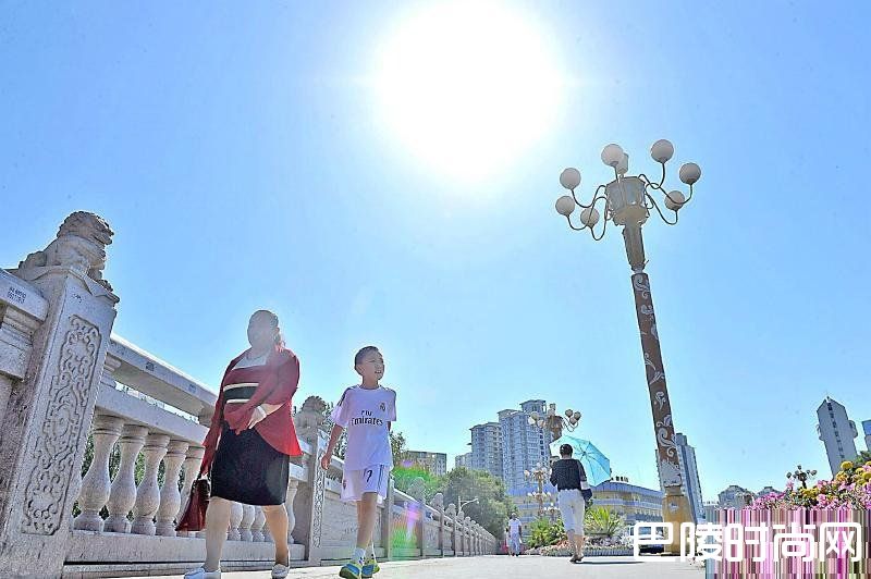 最强高温天气来袭 夏天如何避暑降温最关键！