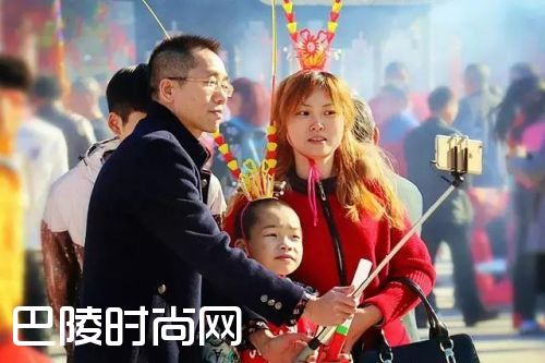 新春甜美喜庆多 到观音山祈福添喜好运来