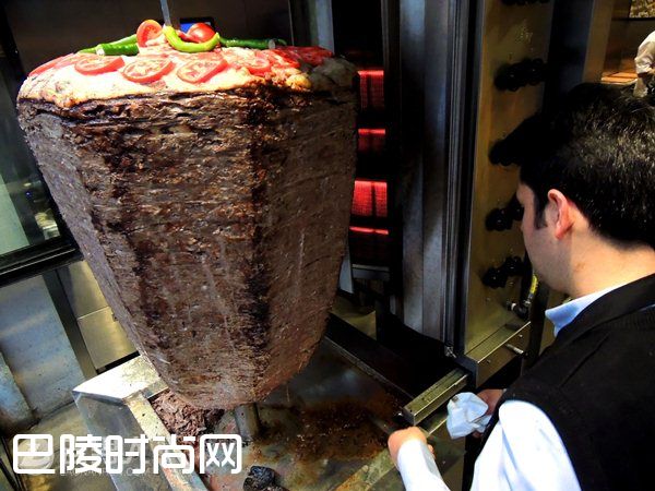 伊斯坦布尔吃土耳其烤肉 那不勒斯吃意大利面|马来西亚吃炒饭 里约热内卢吃巴西豆饭