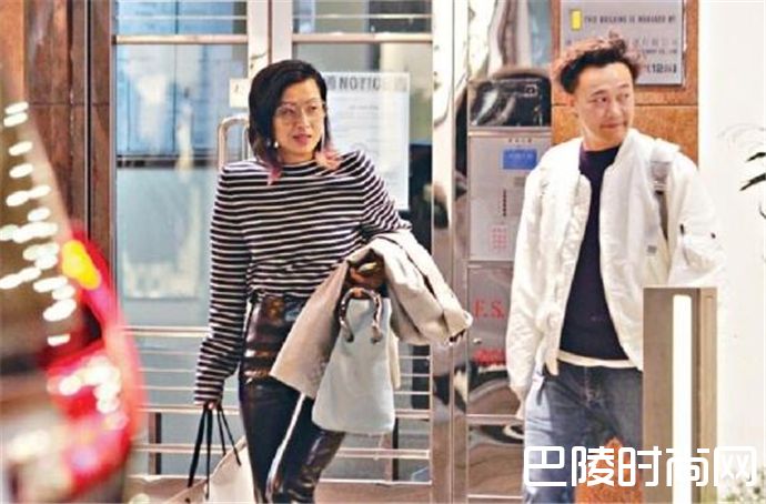 陈奕迅接老婆下班 这么多年依然如此恩爱羡煞旁人