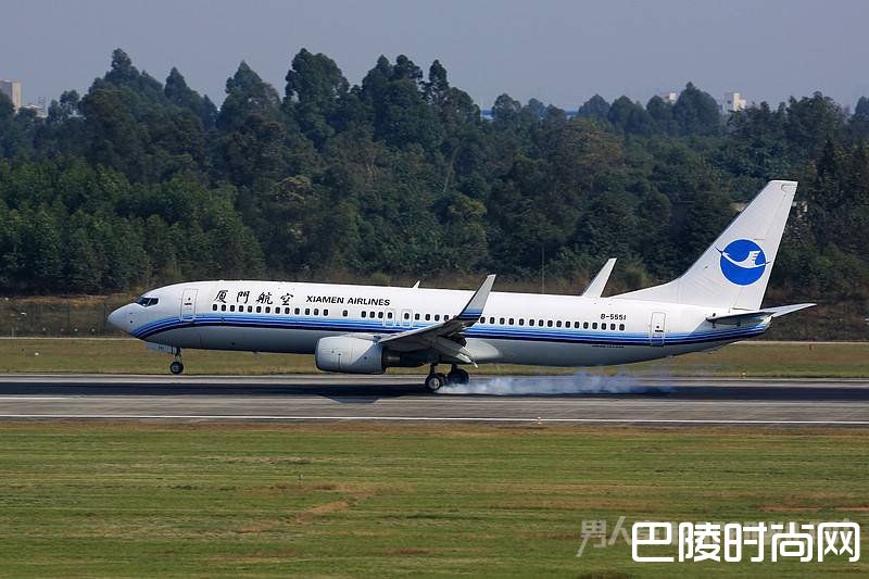 波音737告别中国 老一代波音737-300客机将成回忆