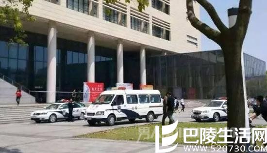 相恋5年的女友提出分手 研究生泼酸后捅杀请求死刑